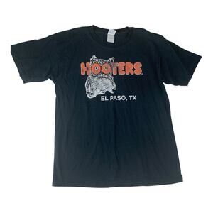 Hooters size large El Paso Graphic Tee black orange owl